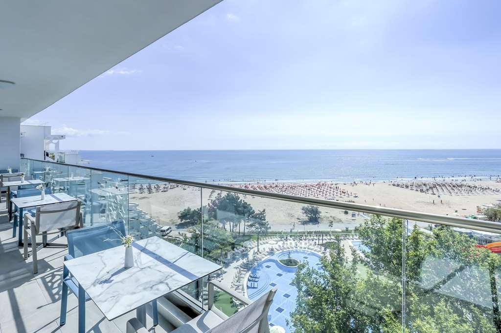 Maritim Hotel Paradise Blue אלבנה מסעדה תמונה
